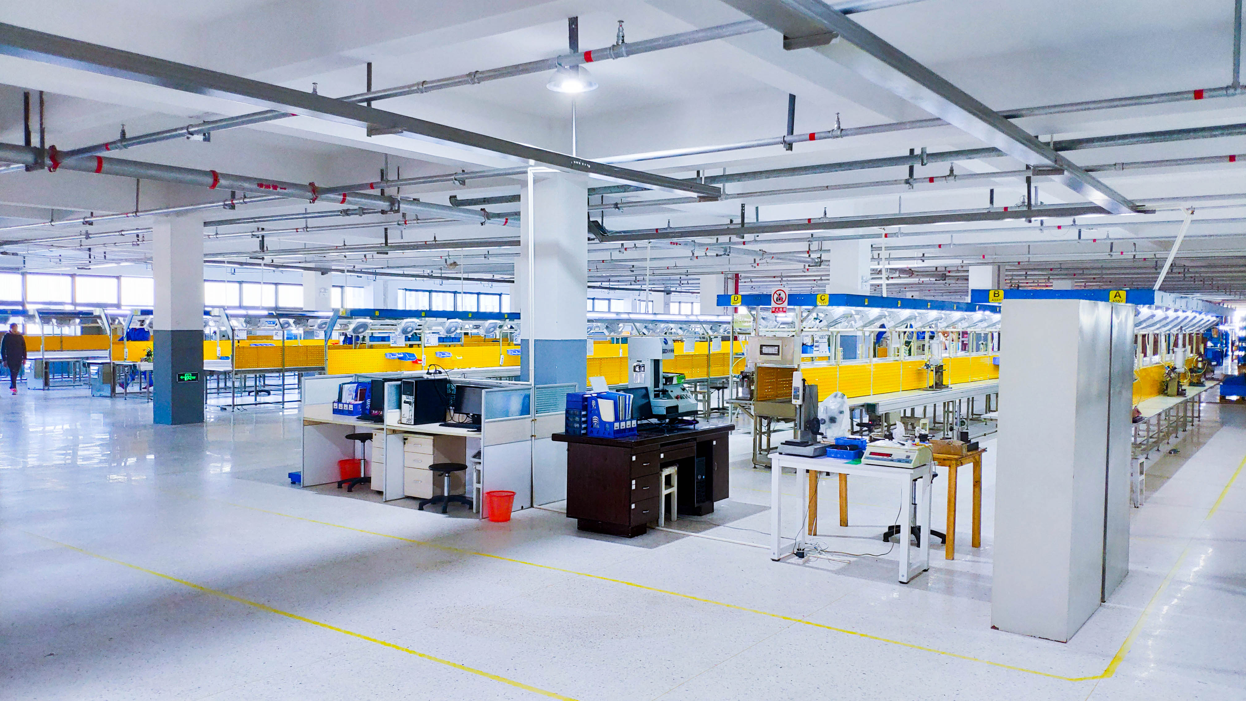 Fully systematized equipment and production-line environment